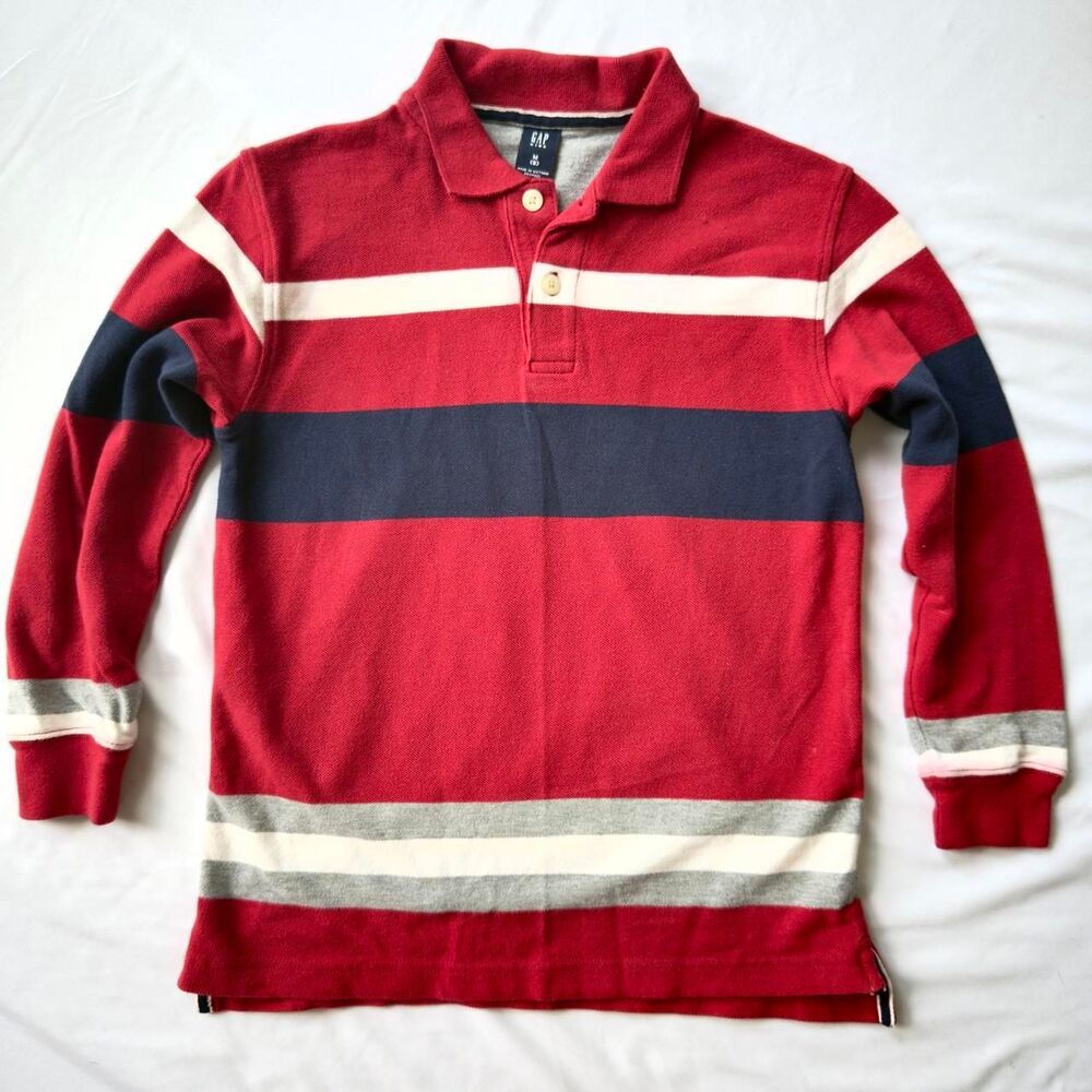 Gap Women's Red and Navy T-shirt